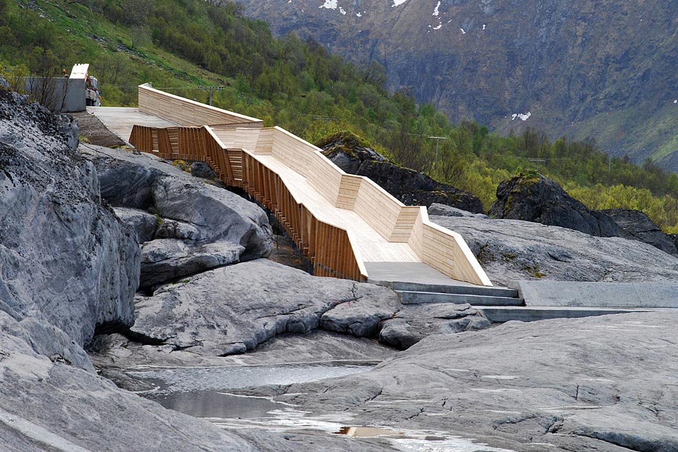 Travel-Norway-Architecture-4.jpg