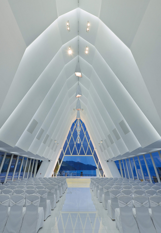 The White Chapel, Hong Kong