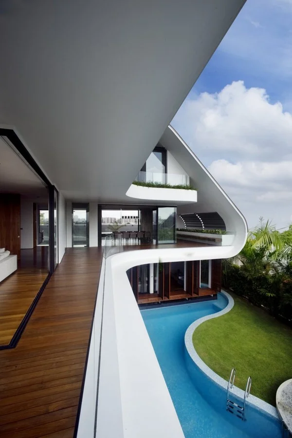 A Poolside Abode In Singapore