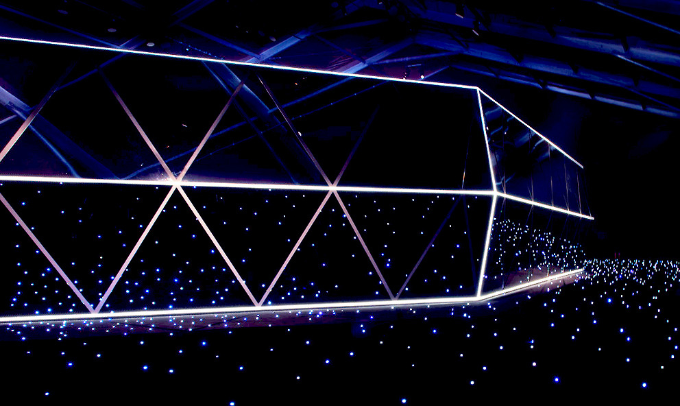 TIFFANY-CO-DIAMOND-EXHIBITION-175TH-ANNIVERSARY-BEIJING-LG4.jpg