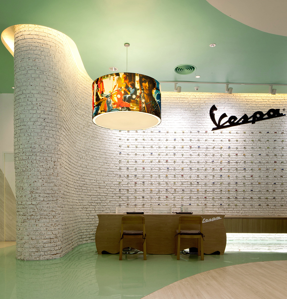 vespa store