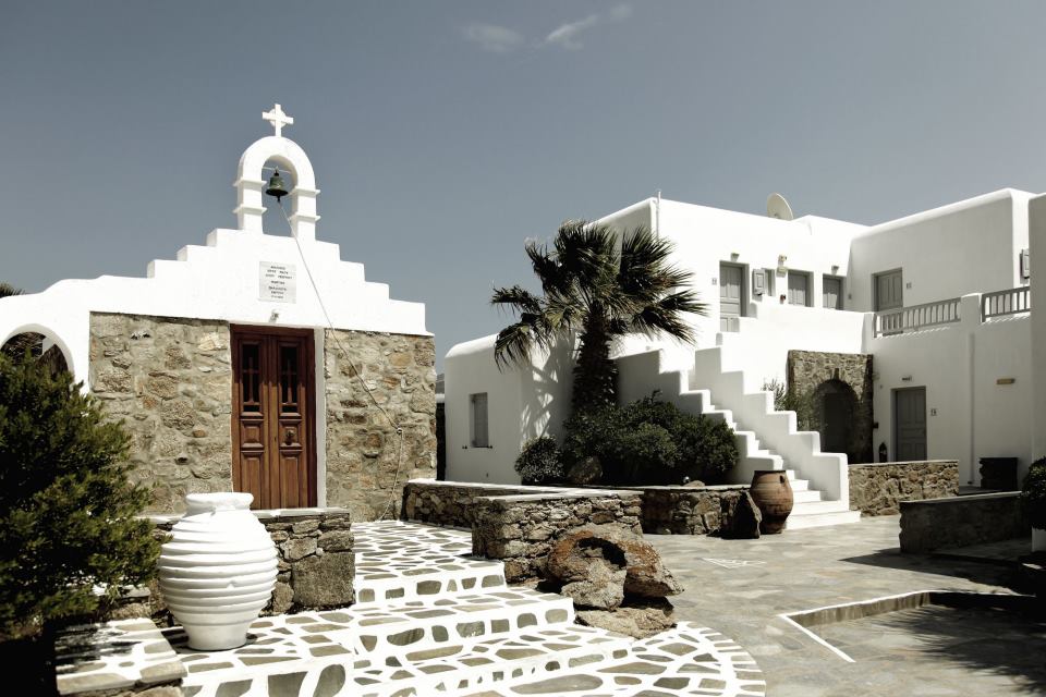 Design-hotels-san-giorgio-mykonos-Tulum-playa-pop-up-17.jpg