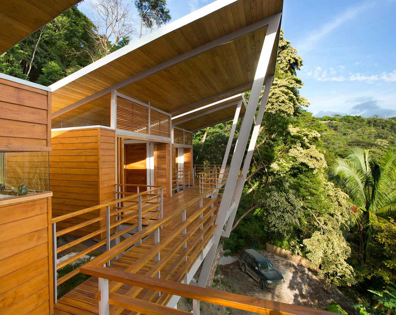 Casa-Flontanta-Costa-Rica-Treehouse-Benjamin-Garcia-Saxe-4.jpg