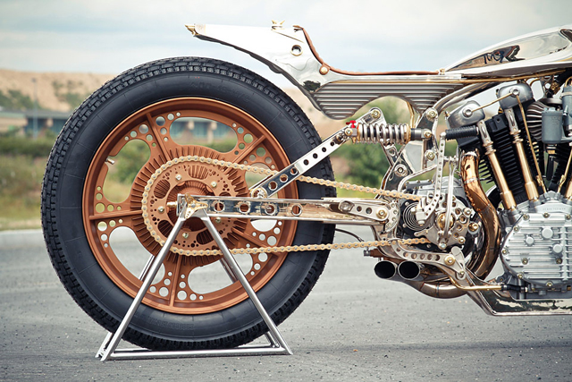 Thunderbike-Motorcycle-AMD-Championship-Custom-Bike-Building-2012-8.jpg