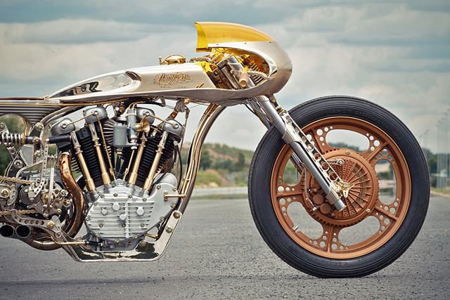 Thunderbike-Motorcycle-AMD-Championship-Custom-Bike-Building-2012-1.jpg