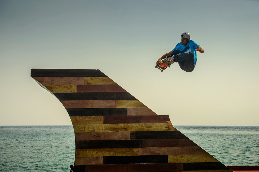  Floating Skateboard Ramp Lake Tahoe Dream Big-California Bob Burnquist 