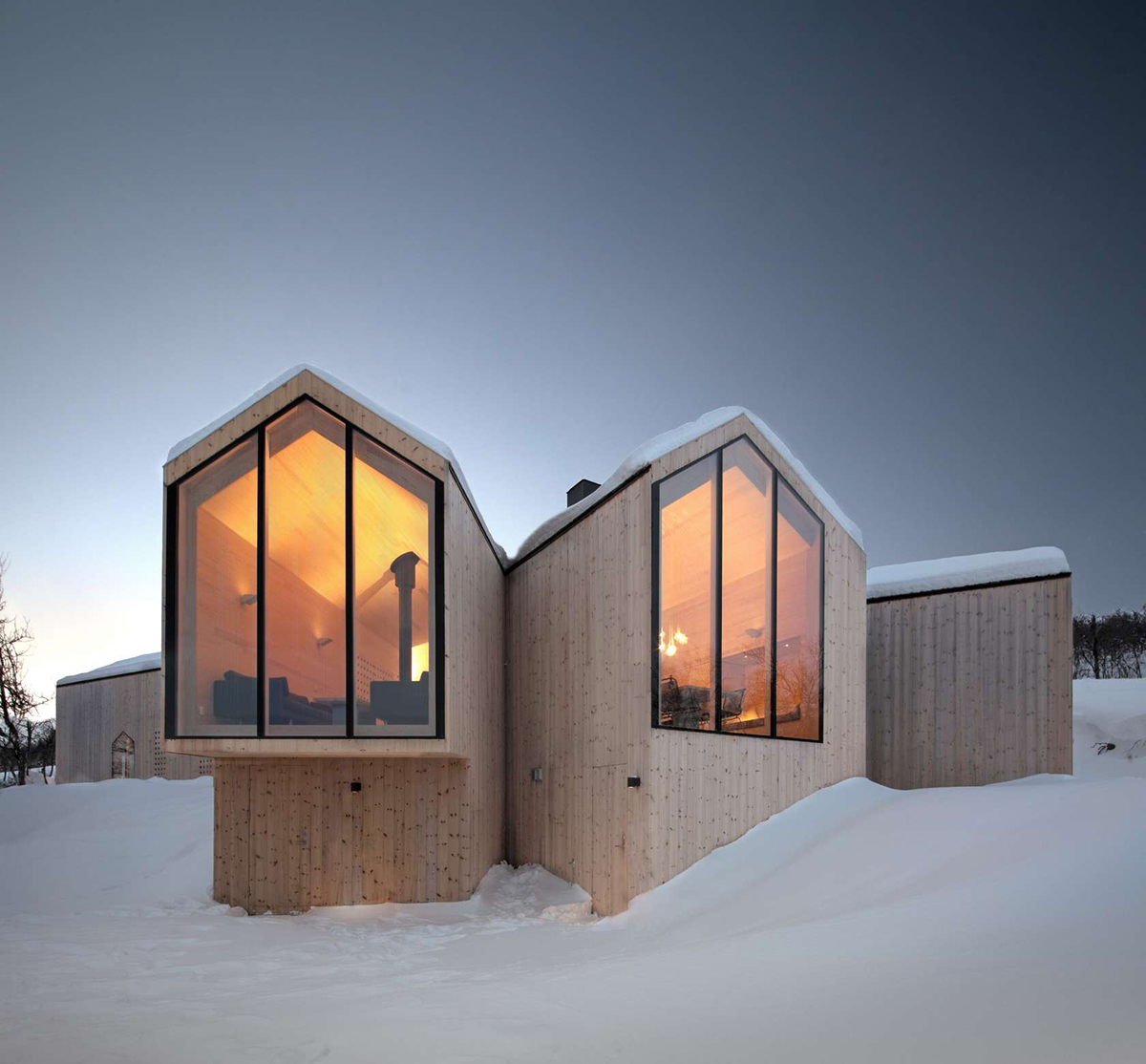  Split View Mountain Lodge Cabin Reiulf Ramstad Arkitekter 