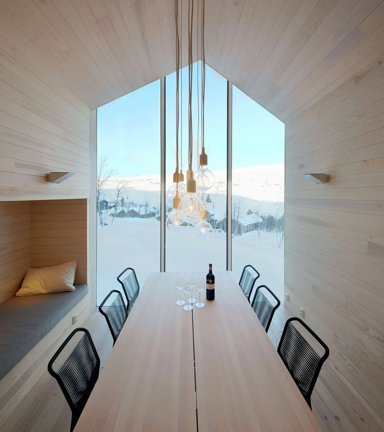 Split View Mountain Lodge Cabin Reiulf Ramstad Arkitekter