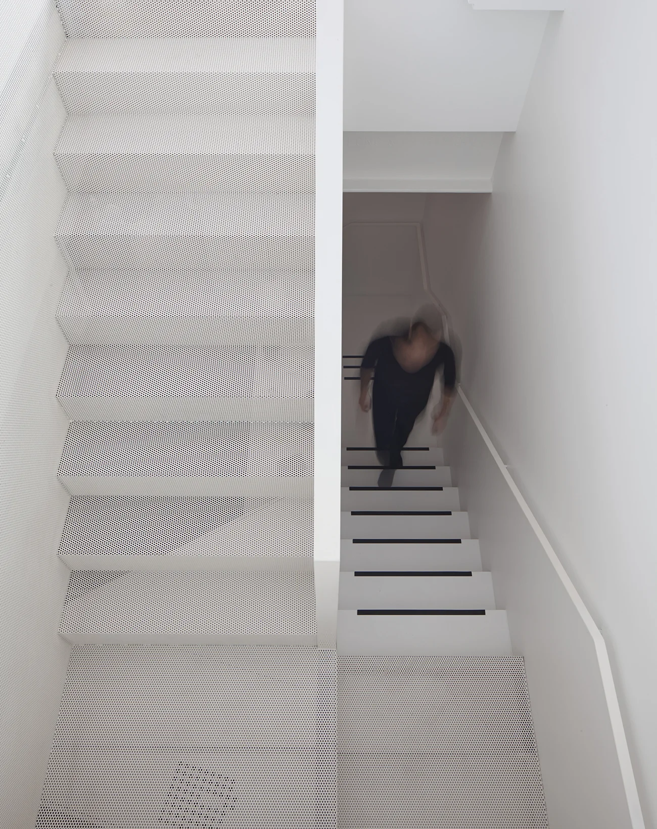  Toy Management House by Andrew Maynard Architects Modern Home- 