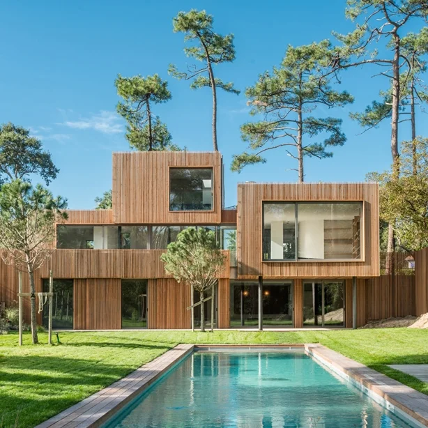 Villa Chiberta by Atelier Delphine Carrere