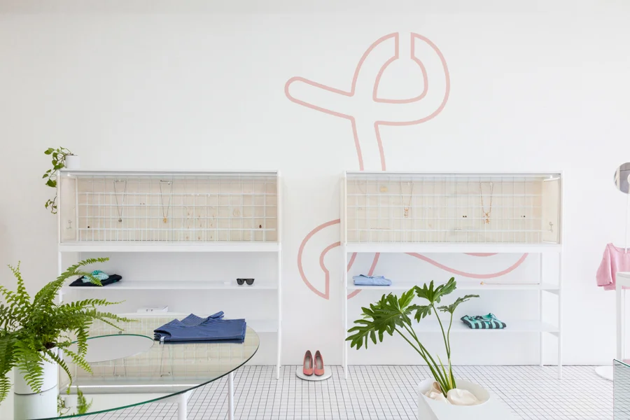  Par La Roy store designed by Savvy Studios in Nuevo Leon, Mexico 