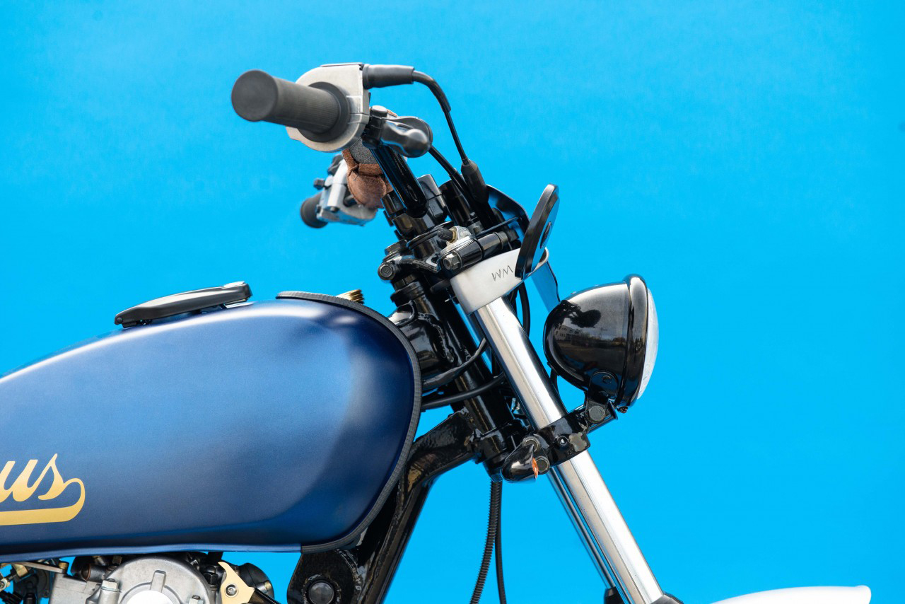  The Smirk Motorcycle by Deus Ex Machina 