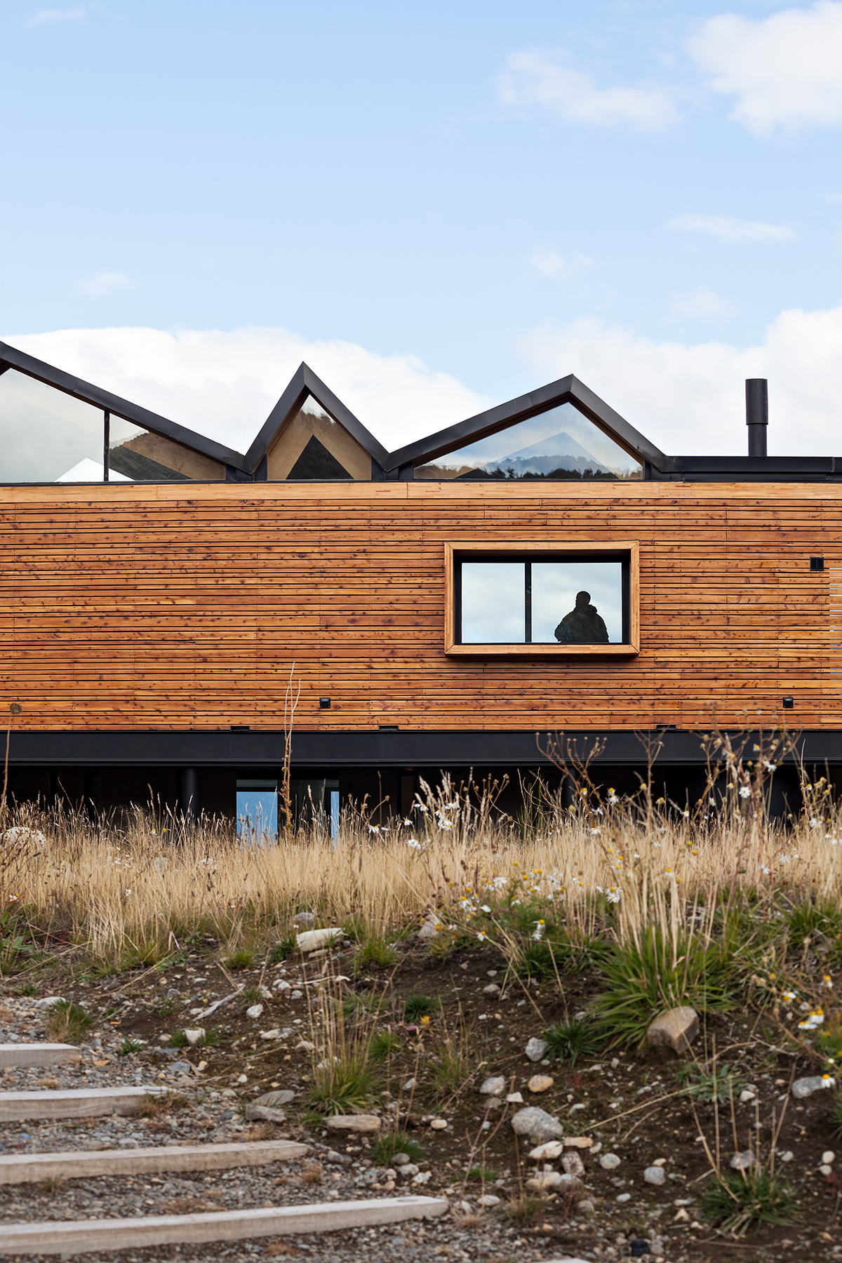  CS House in Barilocheon by Alric Galindez Arquitectos 