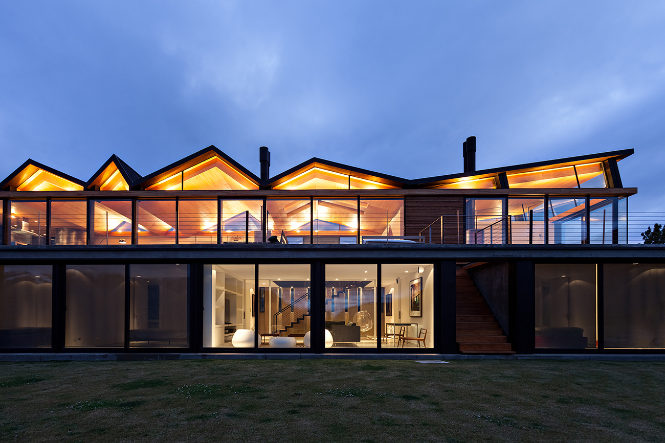 CS House in Barilocheon by Alric Galindez Arquitectos 