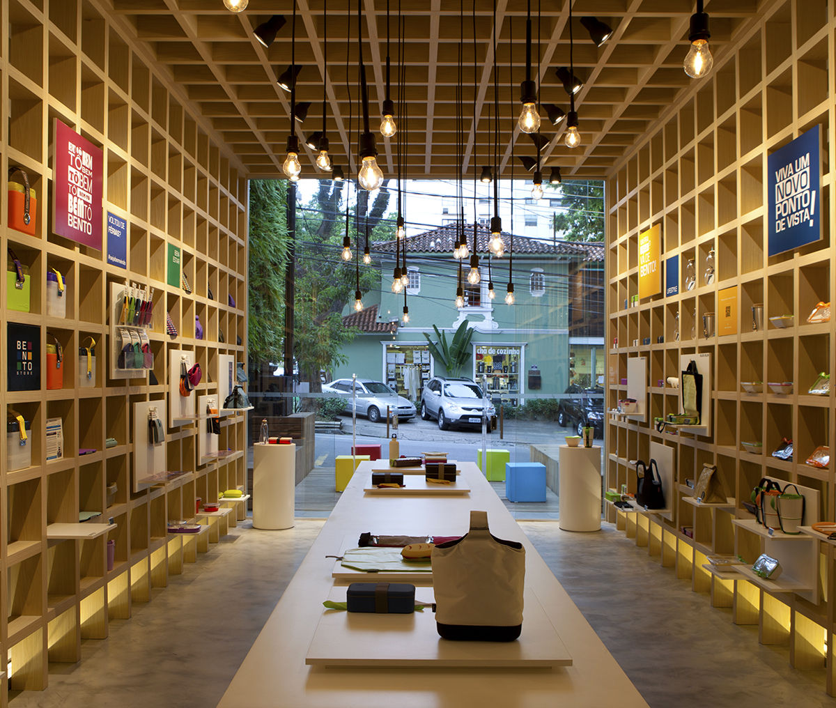  Bento Store Sao Paulo designed by Architect Leticia Nobell 