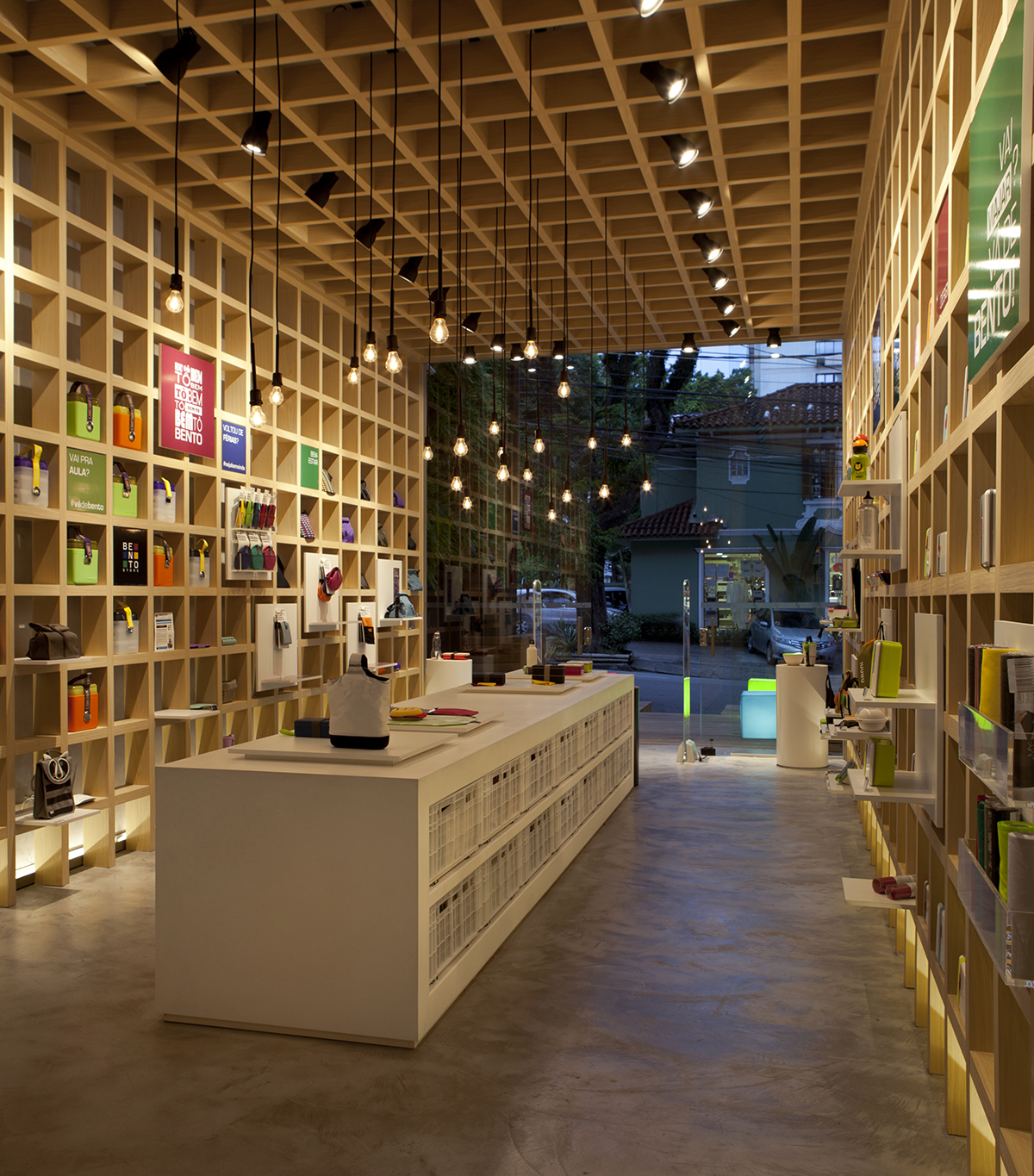  Bento Store Sao Paulo designed by Architect Leticia Nobell 