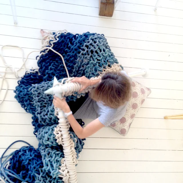 Jacqui-Fink-Little-Dandelion-Large-Knit-Blanket-D.jpg