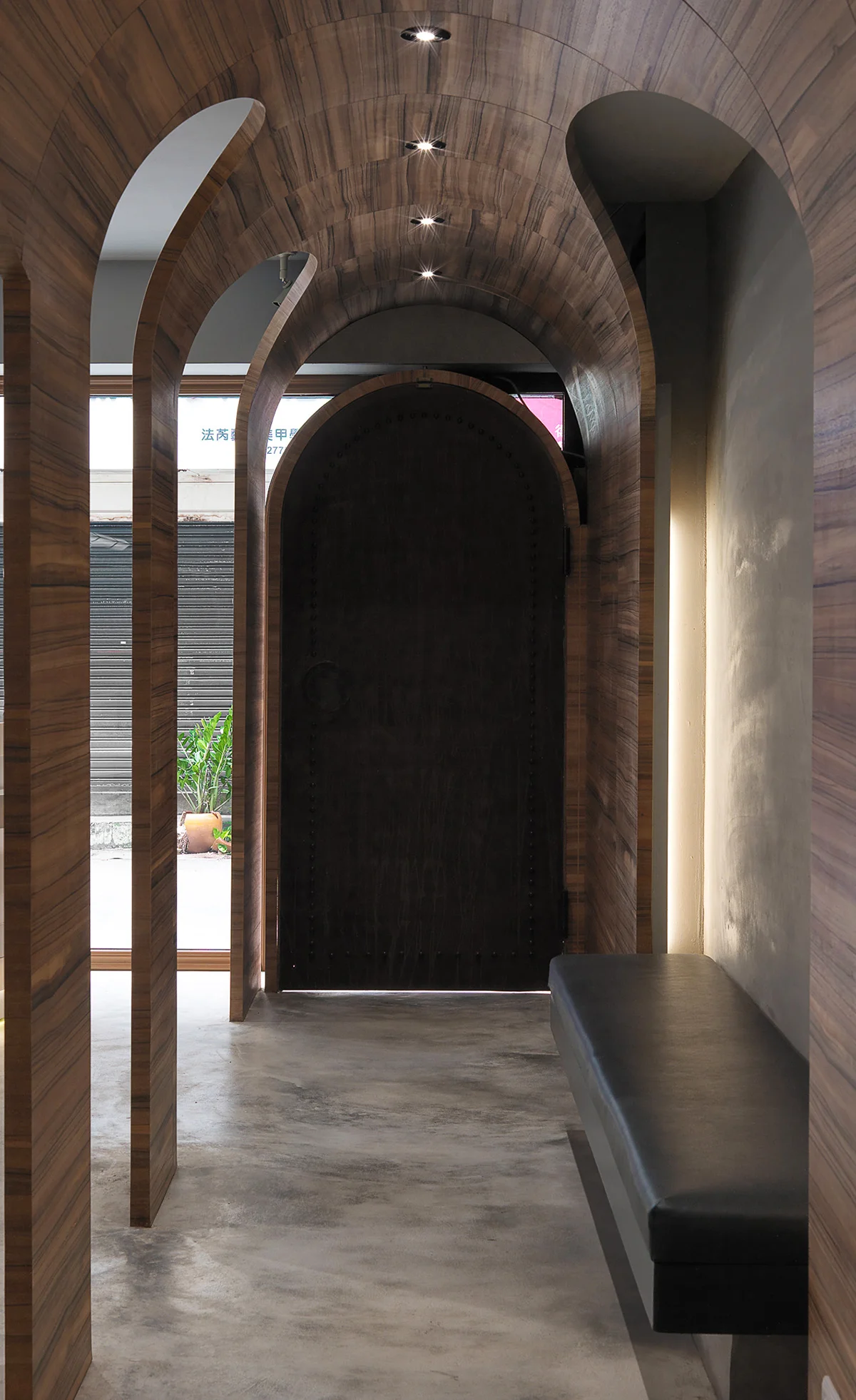  How Fun hair salon in Taipei designed by JC Architecture 