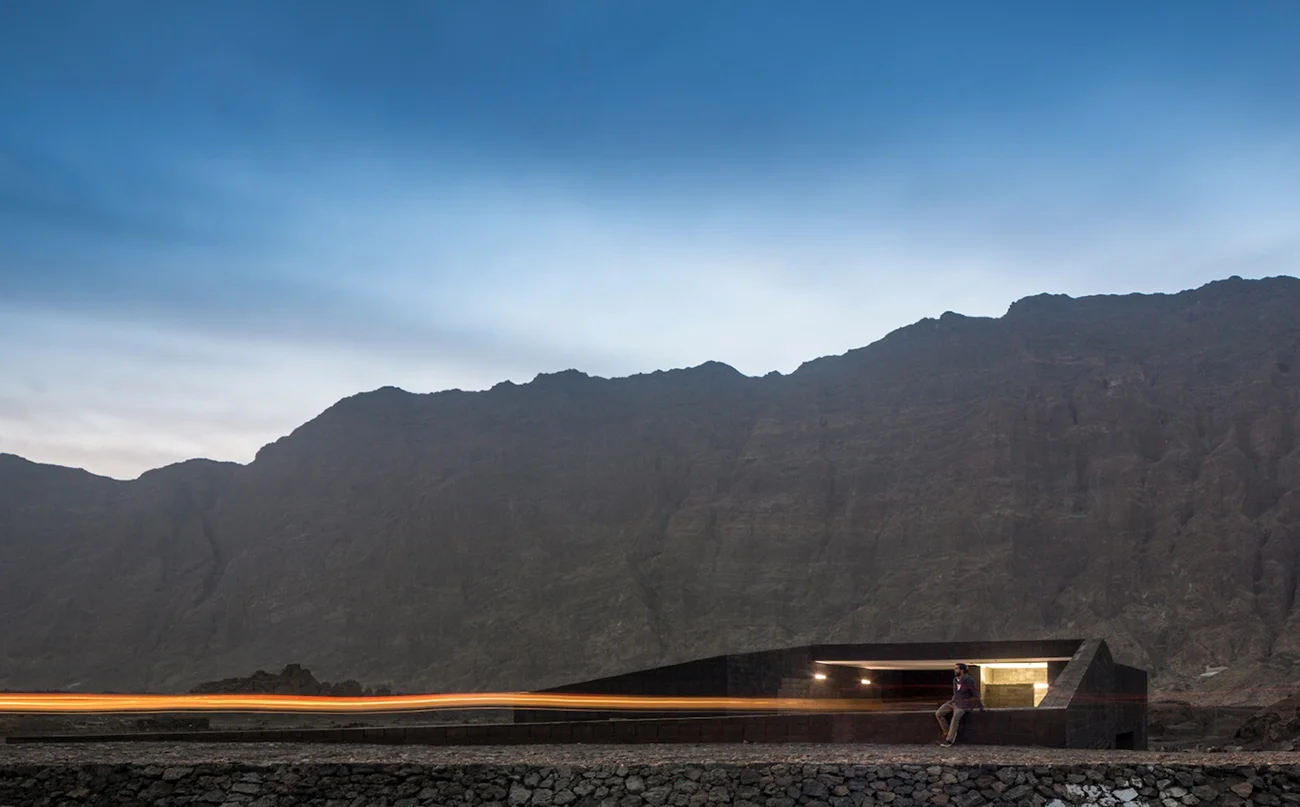 Oto arquitectos' Volcanic Fogo Island Natural Park Headquarters