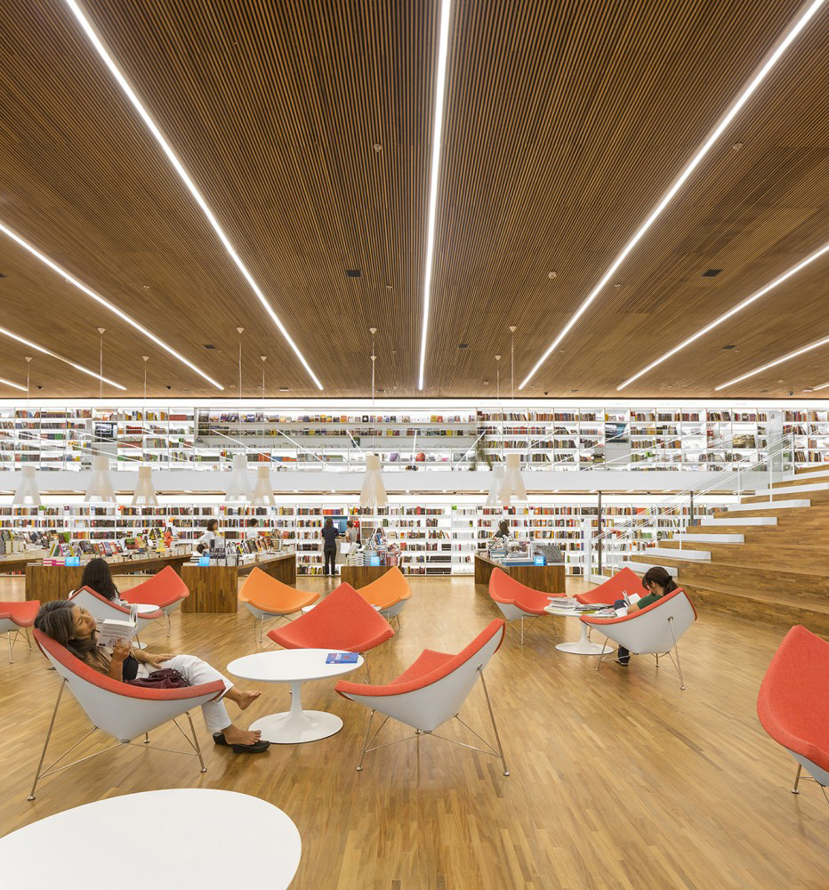  Studio MK27's Bookstore in Sao Paulo, Brazil 