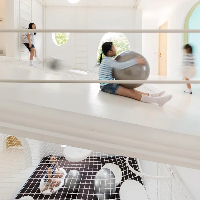 Game of Homes: Jerry House by Onion