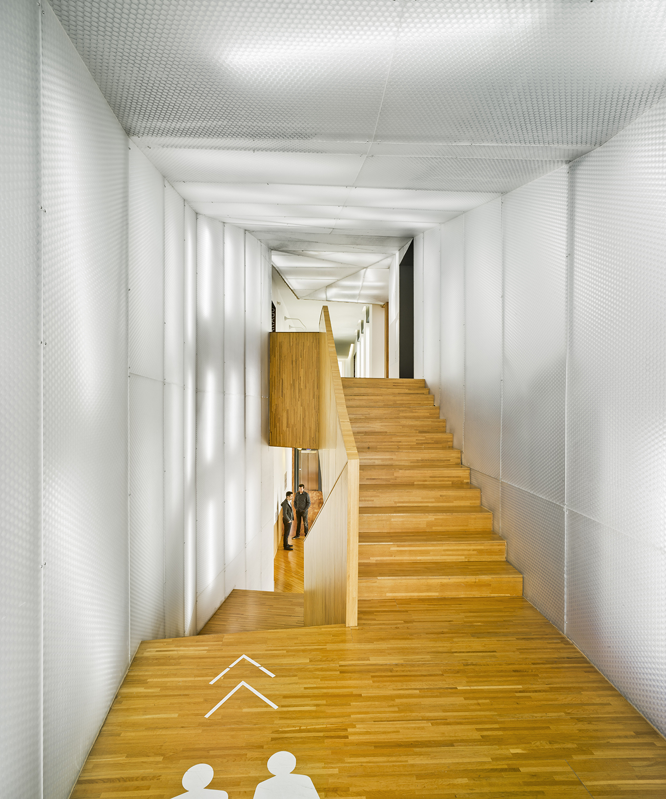  La Nucia's University, La SEU transformed by CrystalZoo. 