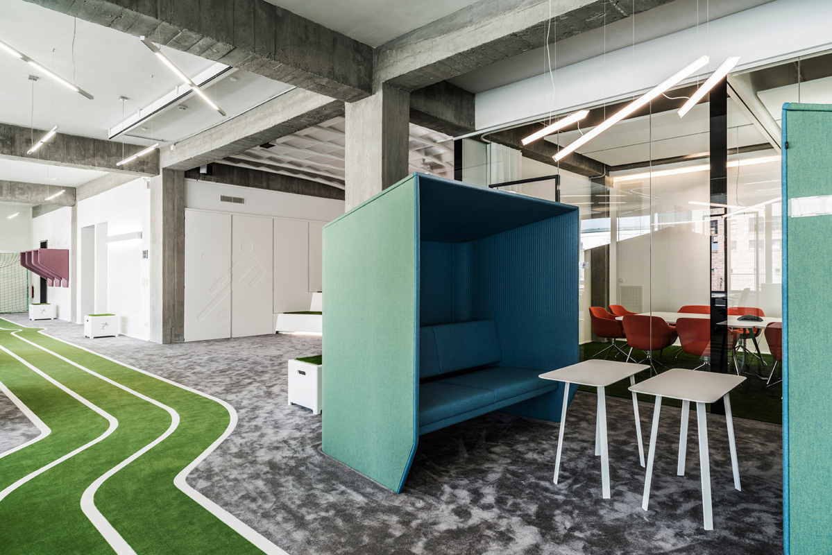  Onefootball Office Berlin by TKEZ Architects 