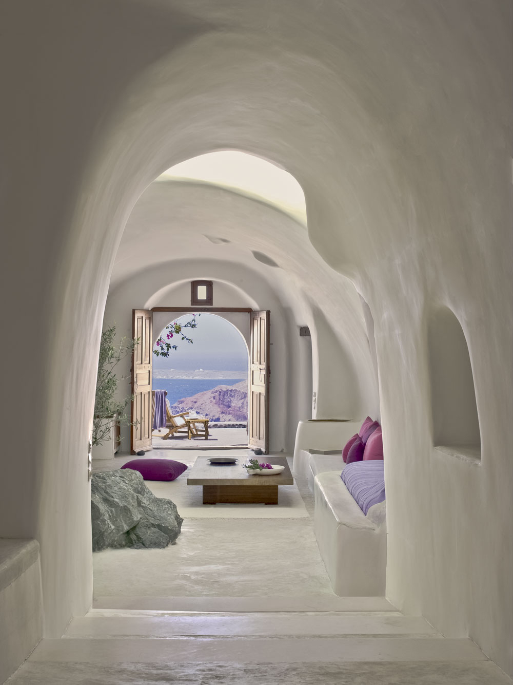 Perivolas Hotel in Santorini, Greece