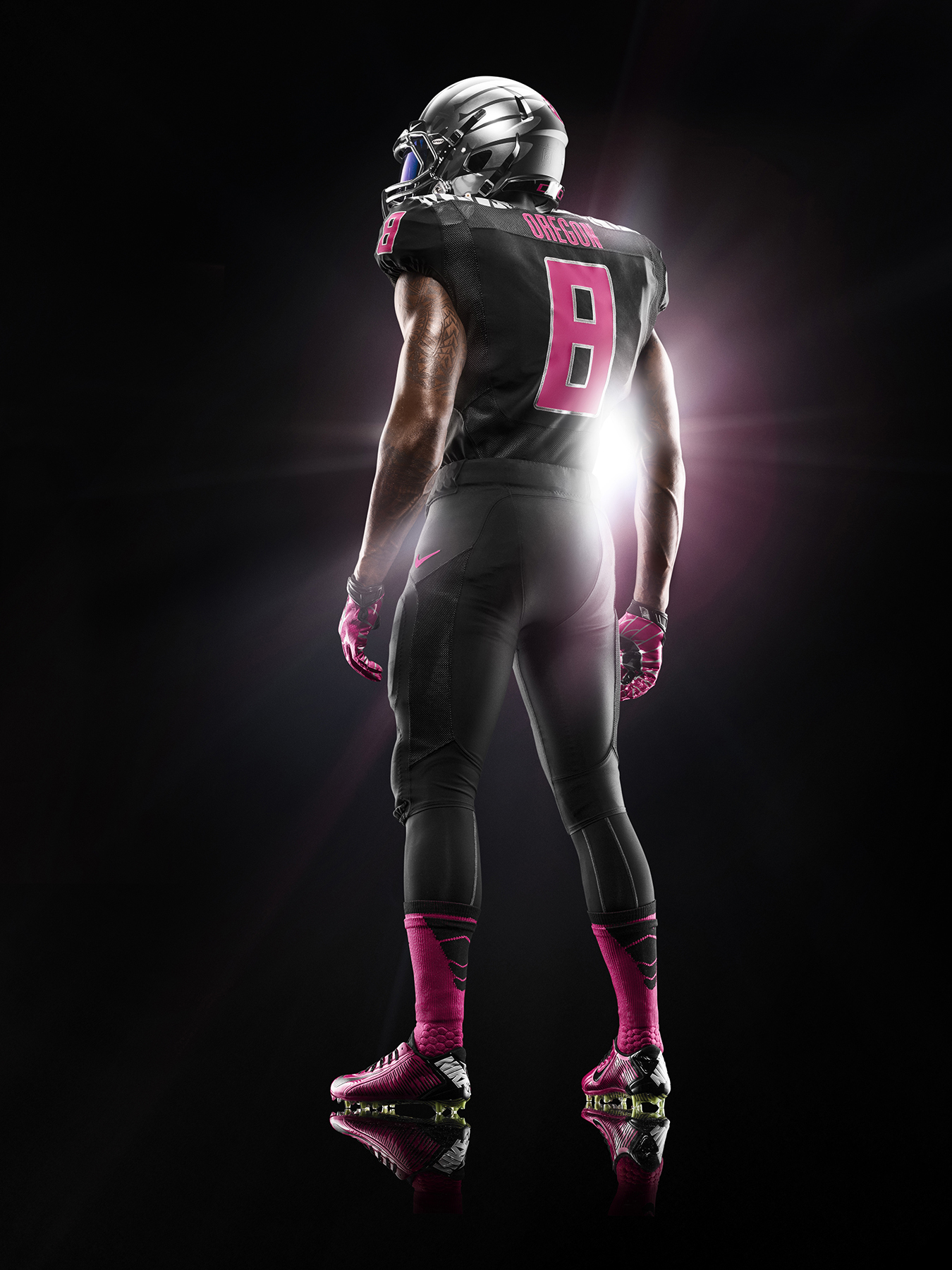  Nike and University of Oregon Ducks support Breast Cancer Awareness with 2014 Football Uniform. 