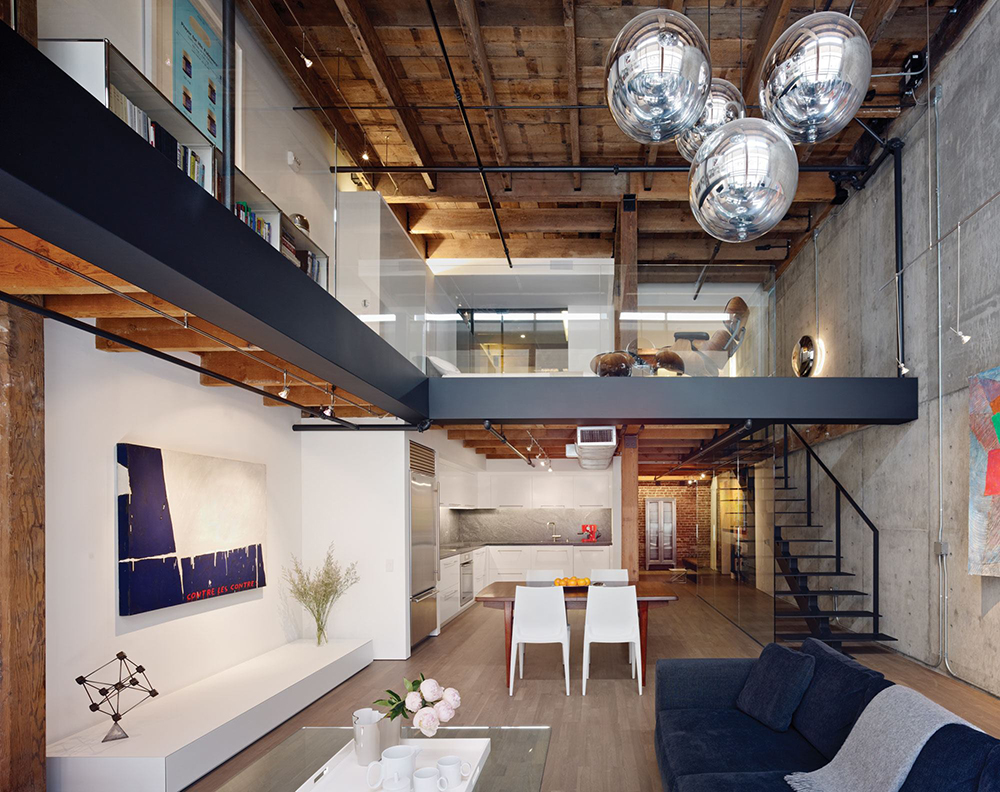  Reinventing San Francisco's Oriental Warehouse Loft 