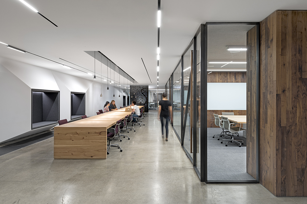  Mid-Market Home: Uber Headquarters by Studio O+A Designs 