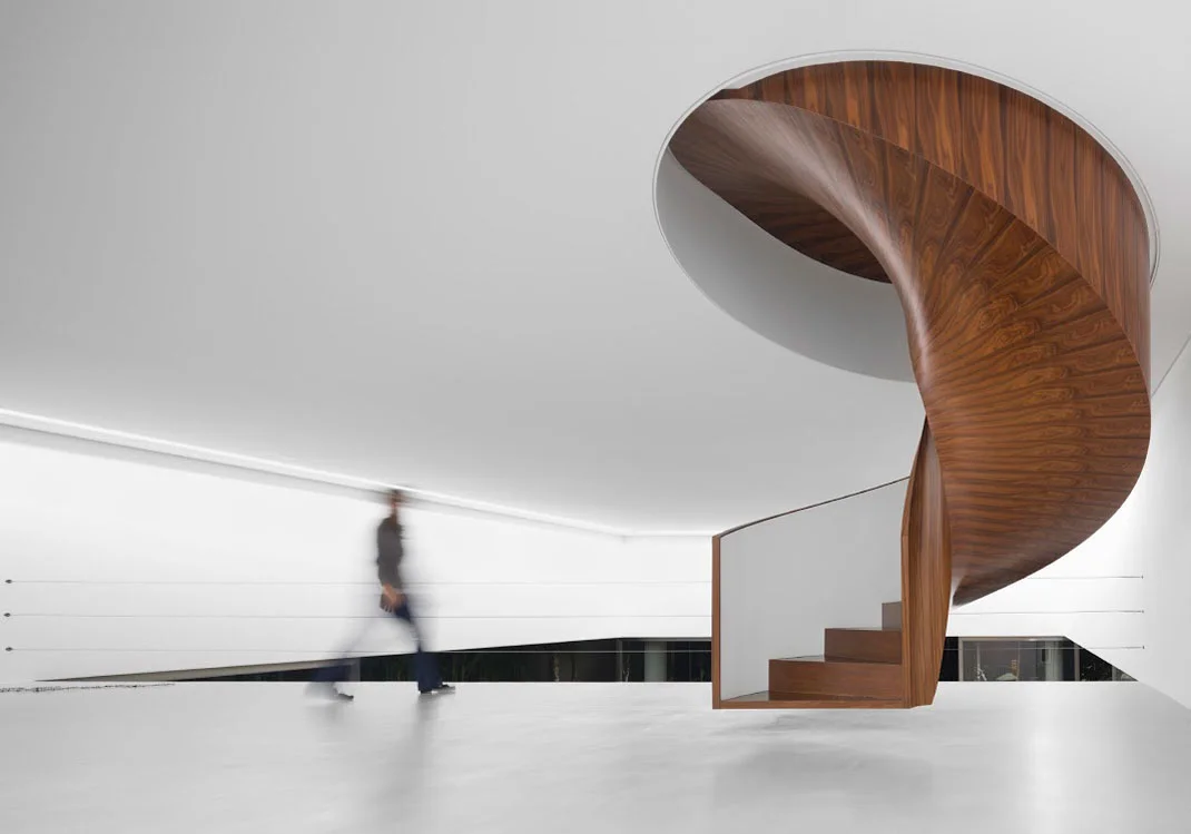 A Well-Curated Home: Isay Weinfeld Designs Casa Cubo
