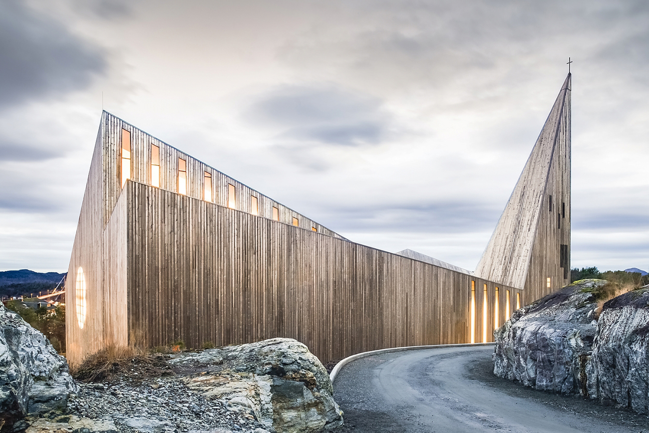 Church of Knarvik in Norway by Reiulf Ramstad Arkitektur