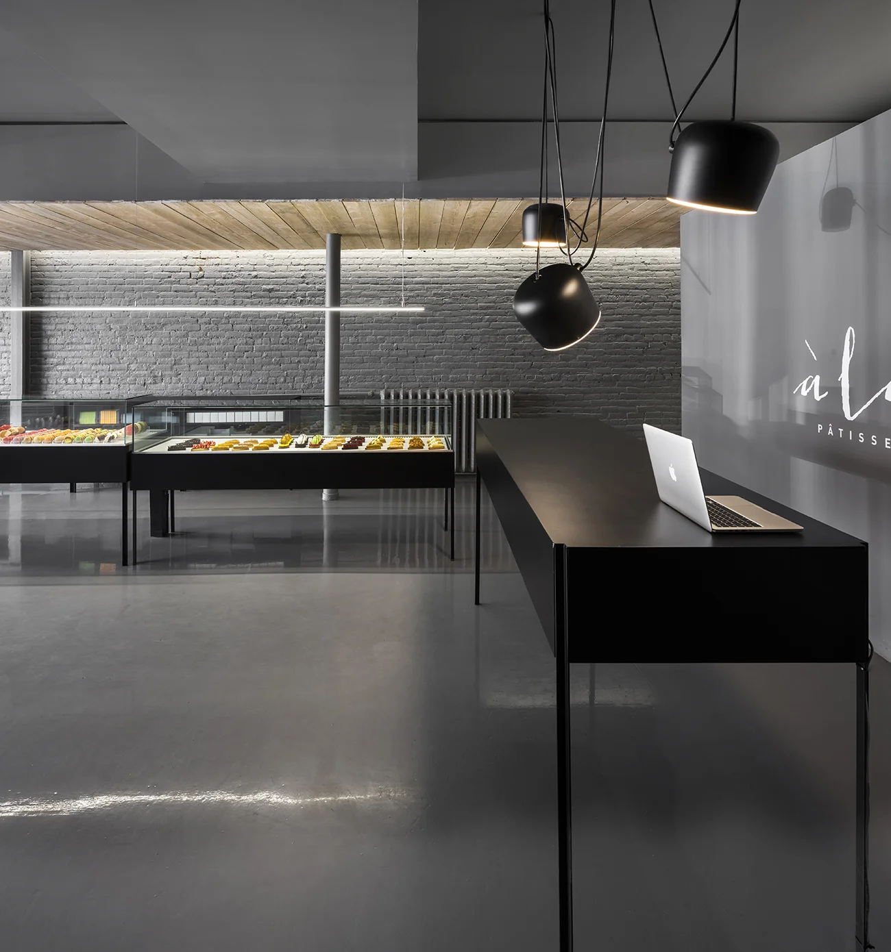  Pâtisserie À la Folie by Anne Sophie Goneau 