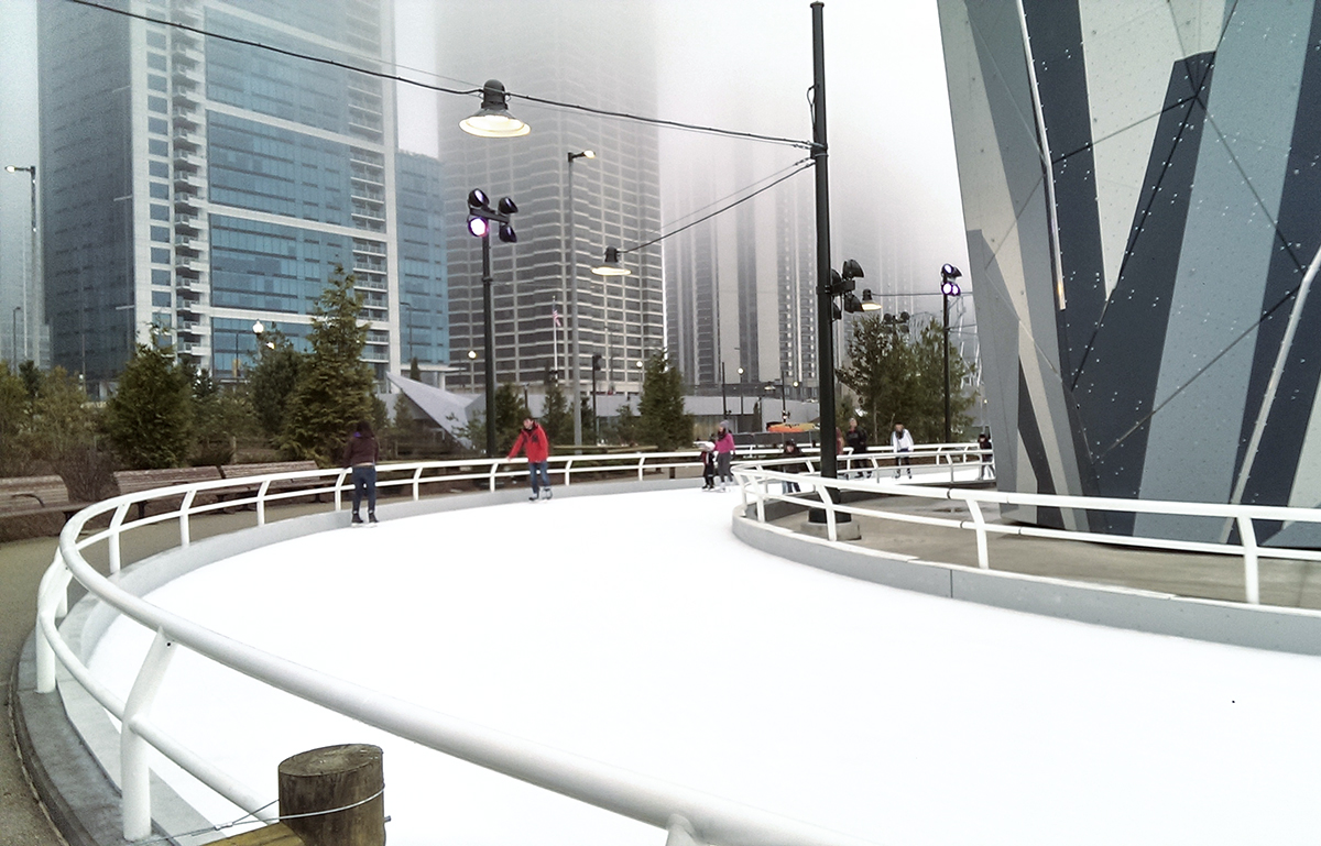  Ice Skating Ribbon Trail Opens in Chicago at Maggie Daley Park 