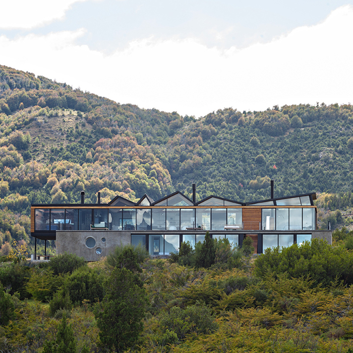 CS House by Alric Galindez Arquitectos