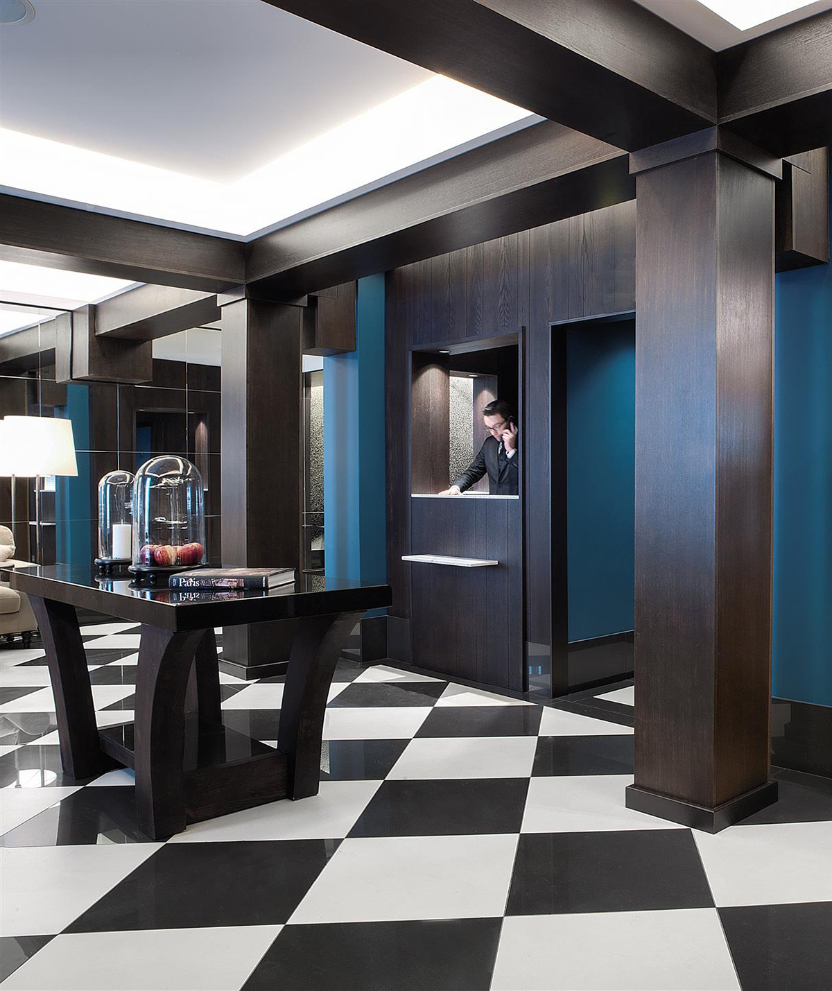 Opposites Attract: The Chess Hotel by Gilles & Boissier — KNSTRCT