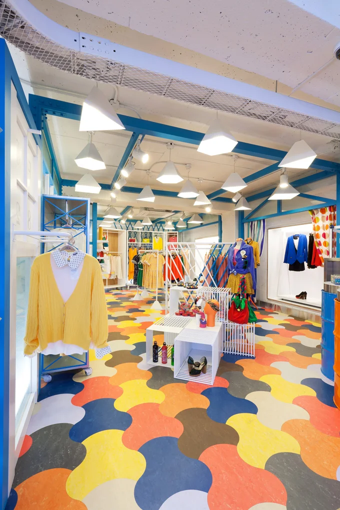 Spicy Color Shop, Korea