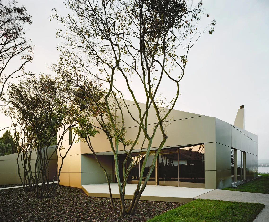 Villa Moos by Biehler & Weith Architects