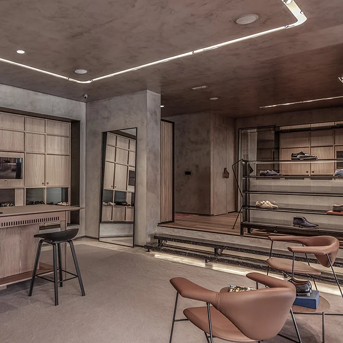 The Craftsman’s Shop: CuldeSac Designs Refined Workshop for Glent's Flagship