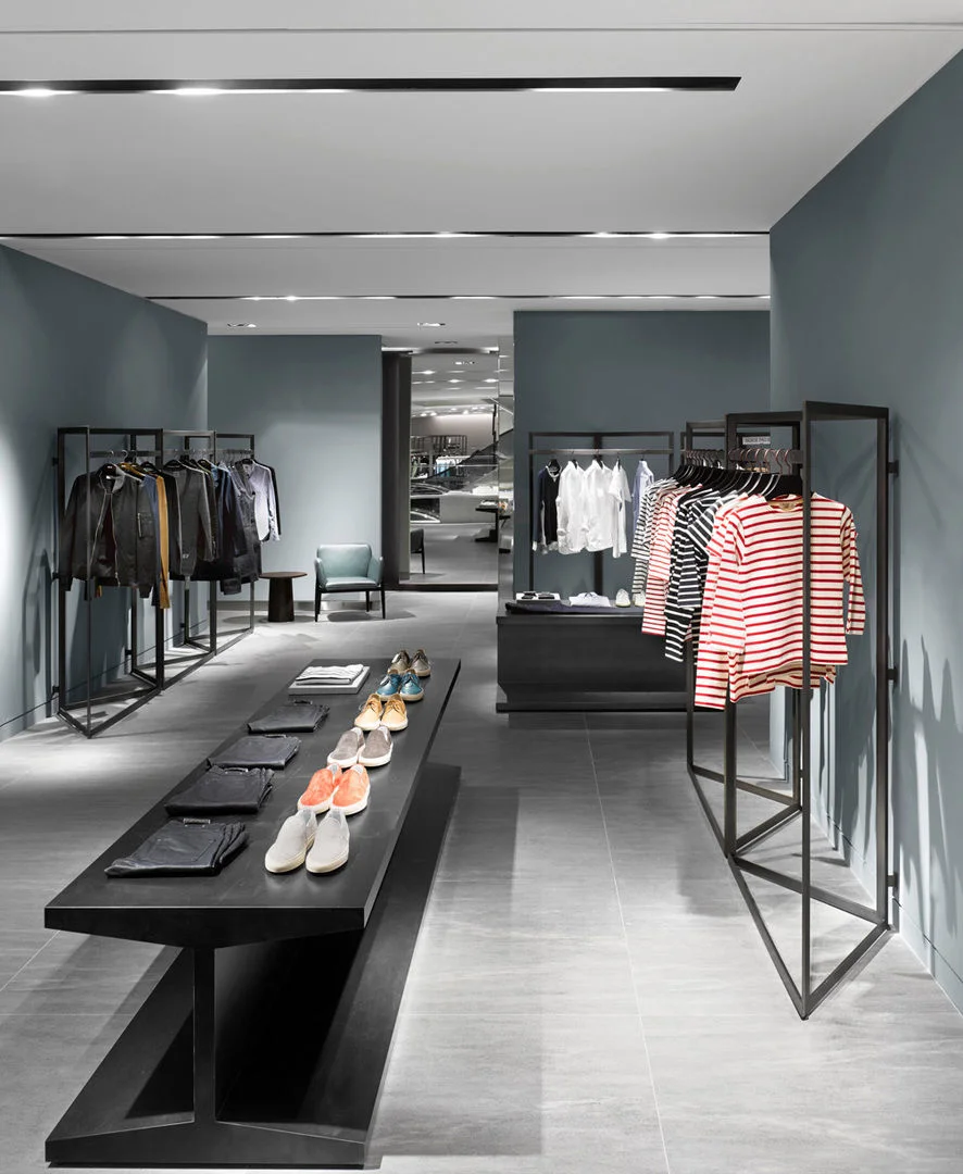 Galleria Luxury Hall West Mens Store Designed by Burdifilek