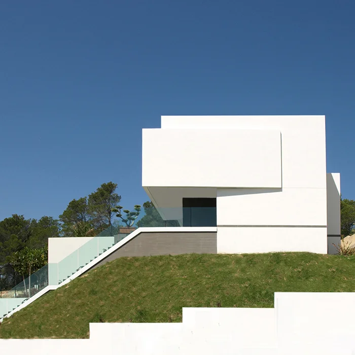The Water House: Esculpir el Aire Sculpt Contemporary Spanish Dwelling