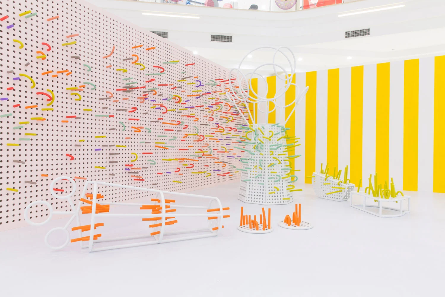 Mathery Studio's TUBO is an interactive coloring space for kids