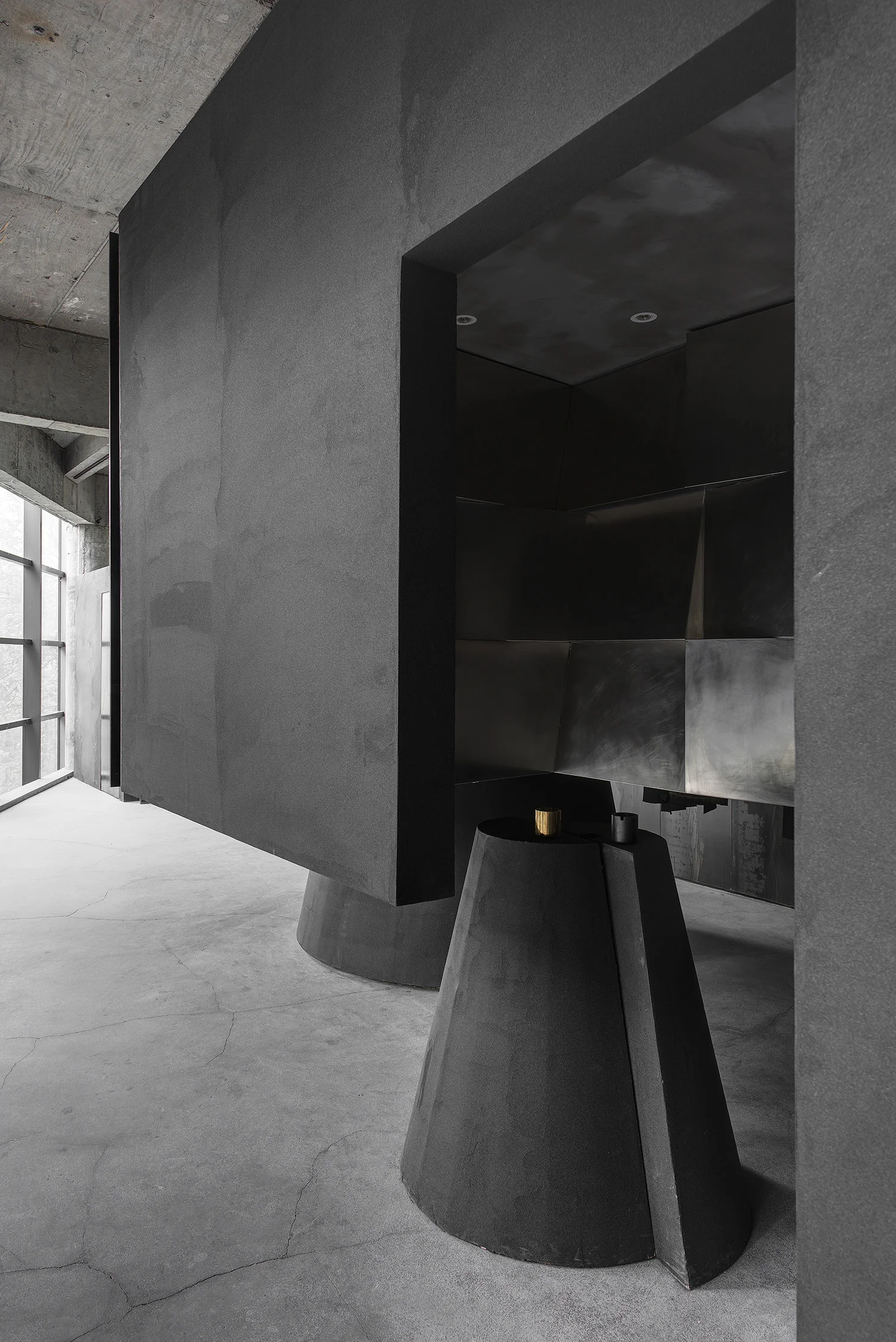 Geometric concrete retail store