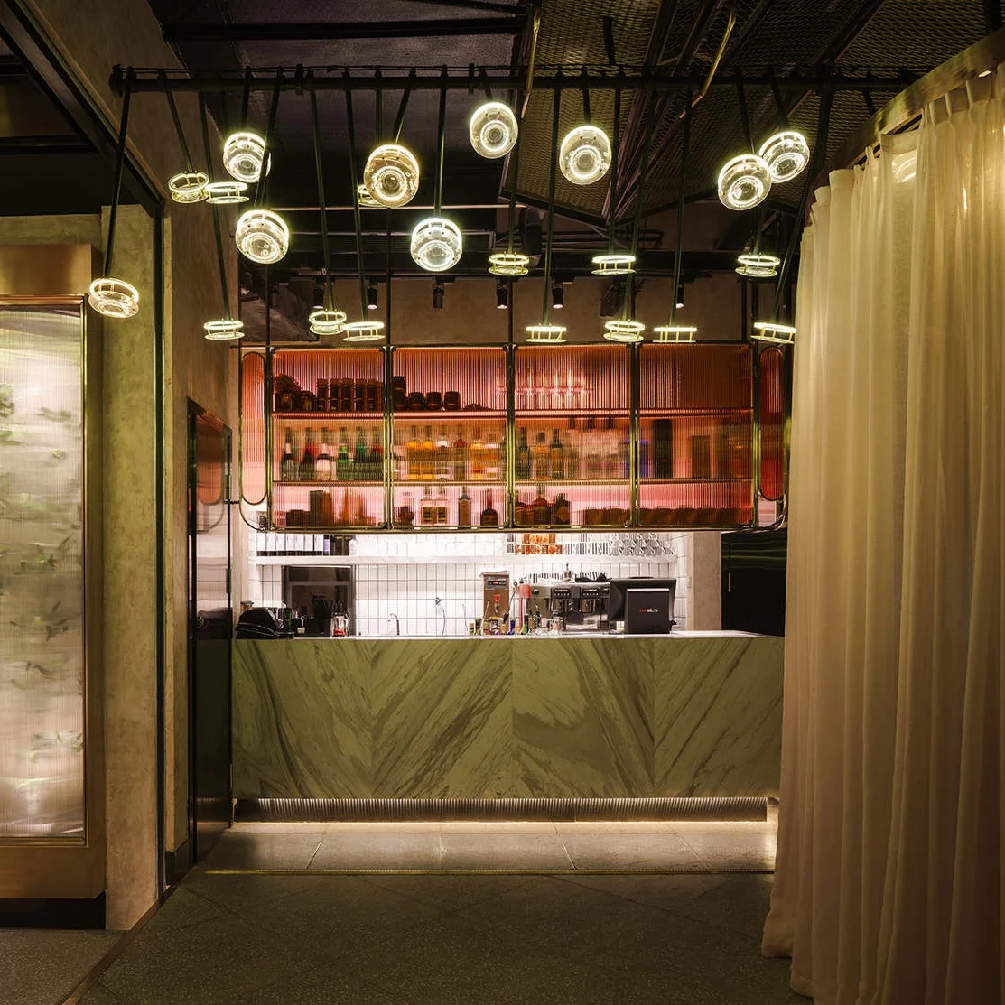 Vida restaurant serves up sumptuous touches 