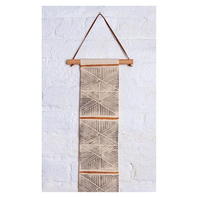 Working to restock these beauties! Nazca Wall Hanging: SurOeste Collection ✨Shop link in bio✨
.
.
.
.
.
.
#frucs #textile #textilecollection #linen #suroestecollection #nazca #wallhanging #wallhangingdecor #handblockprint #textiledesign #textileart #