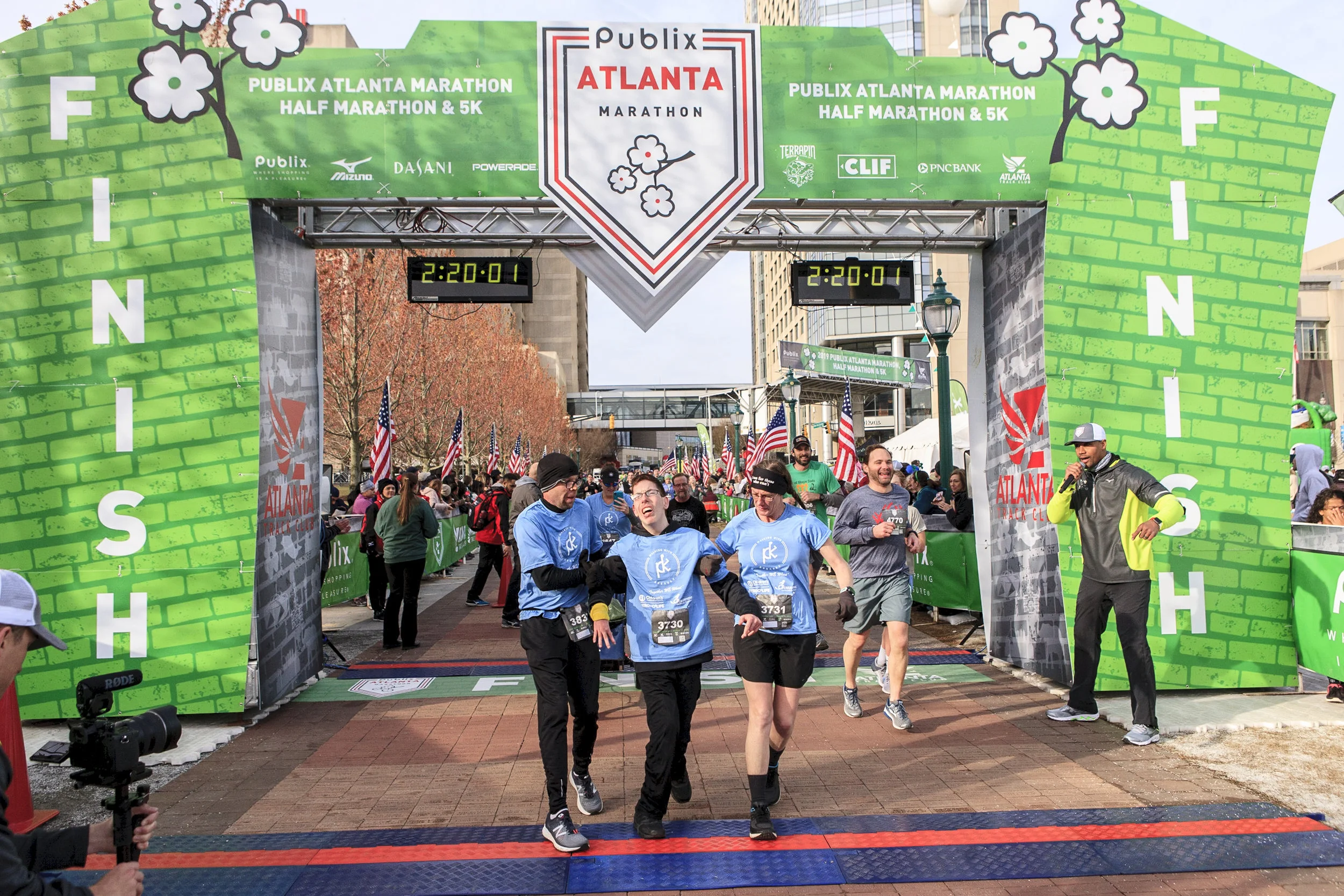 2019_publix_marathon_joaquin_lara_417.jpg