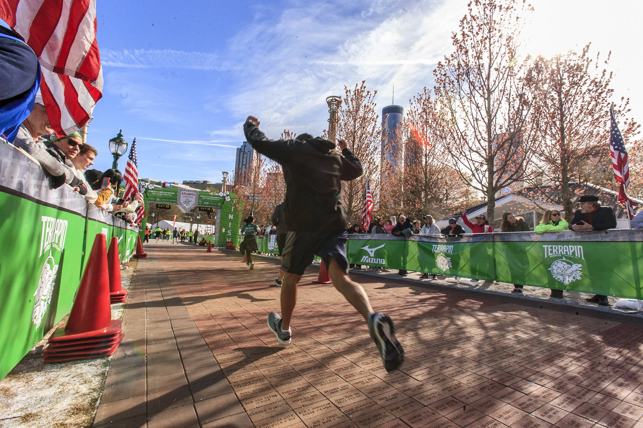 2019_publix_marathon_joaquin_lara_734.jpg
