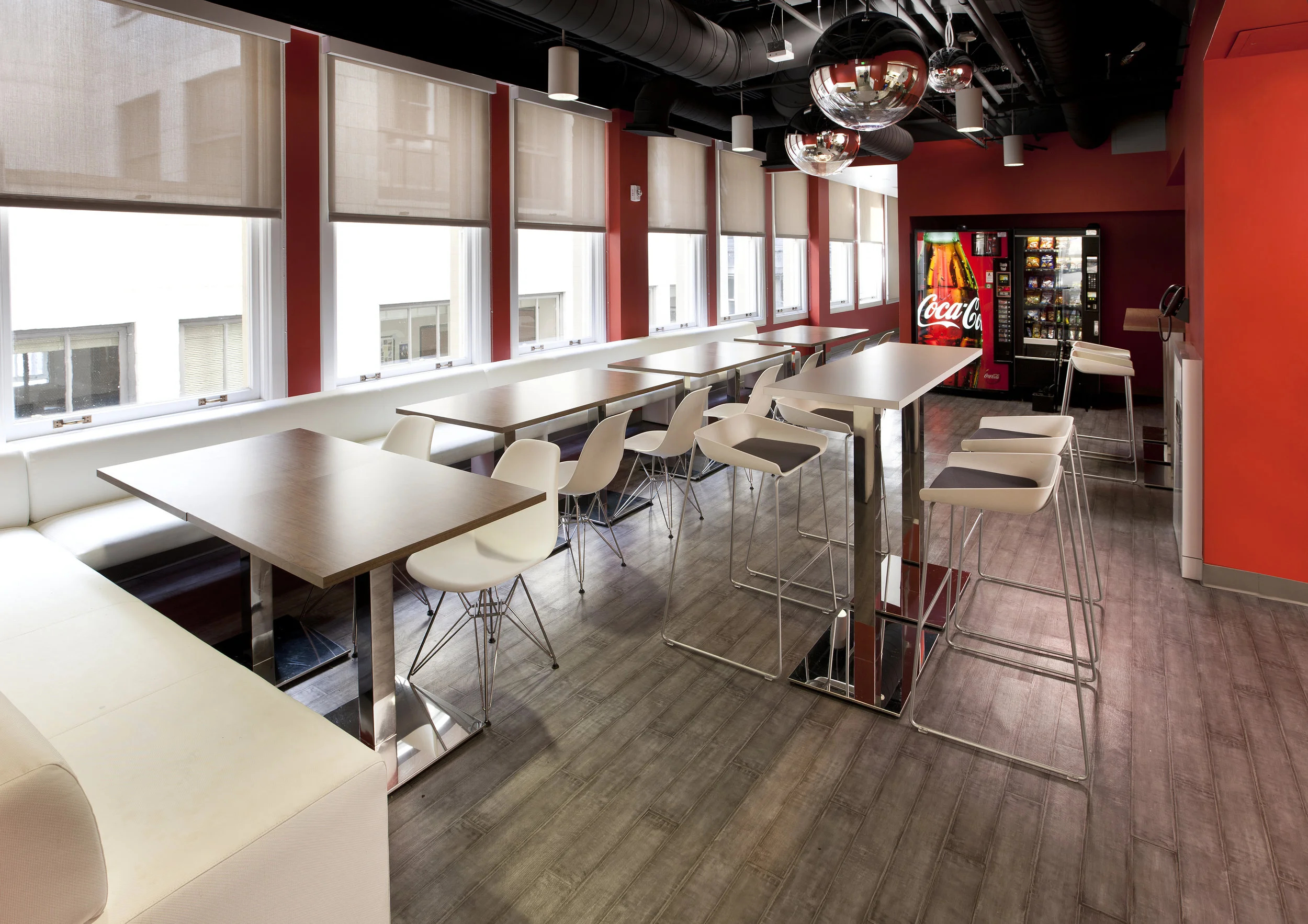 03_MSA_Macys_break_room.jpg