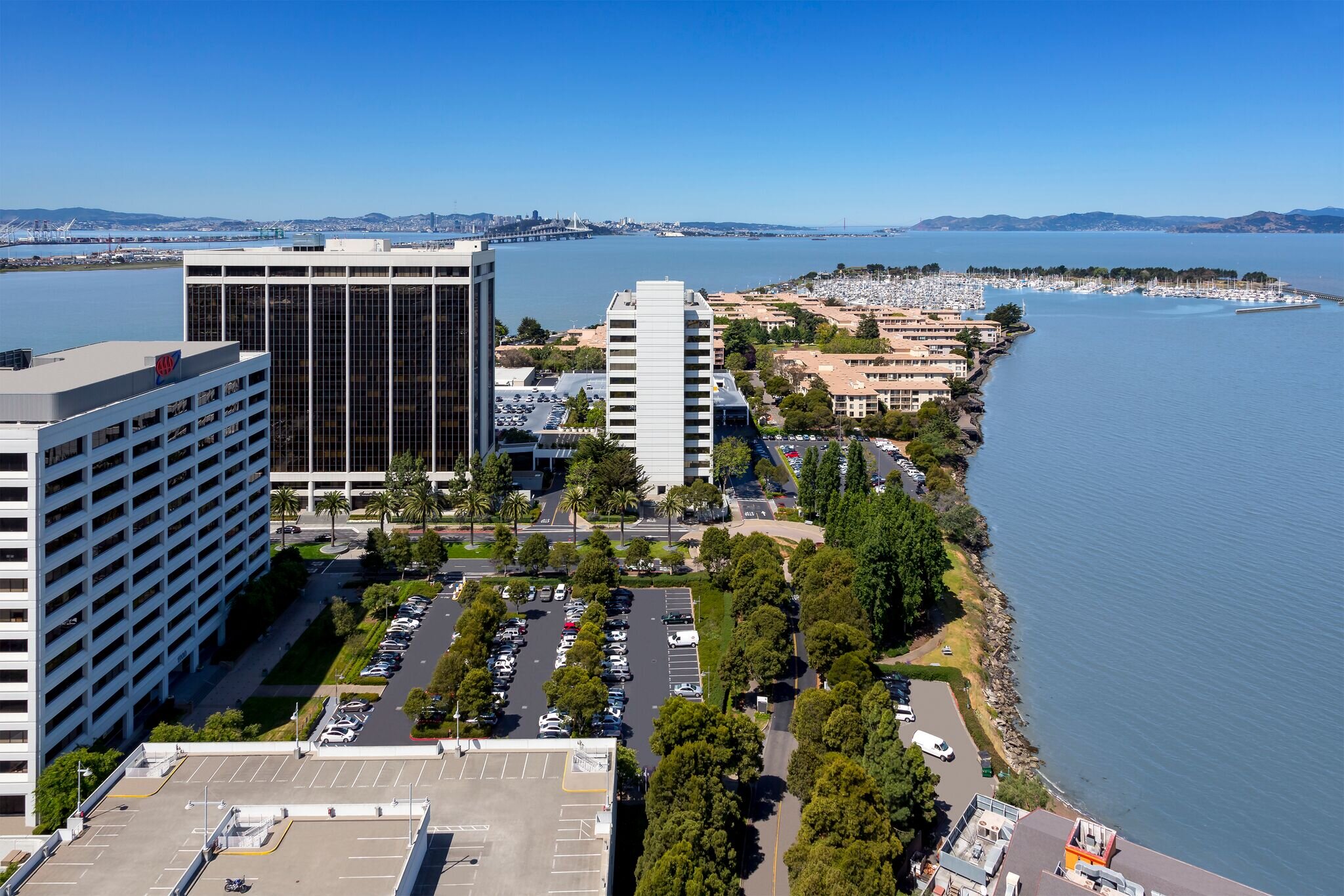 Emeryville Towers